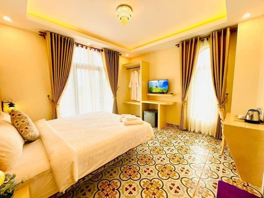 Hang Meas Boutique Hotel Kampot Bagian luar foto