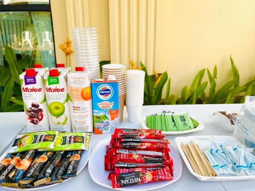 Hang Meas Boutique Hotel Kampot Bagian luar foto